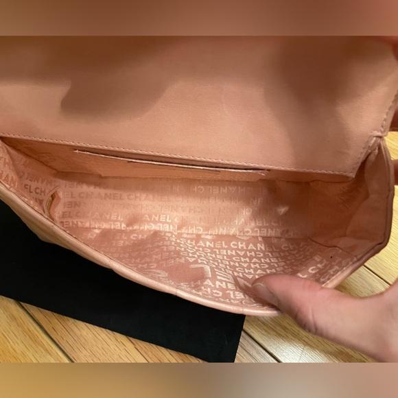 Chanel pink chocolate bar flap bag - Picture 12 of 12